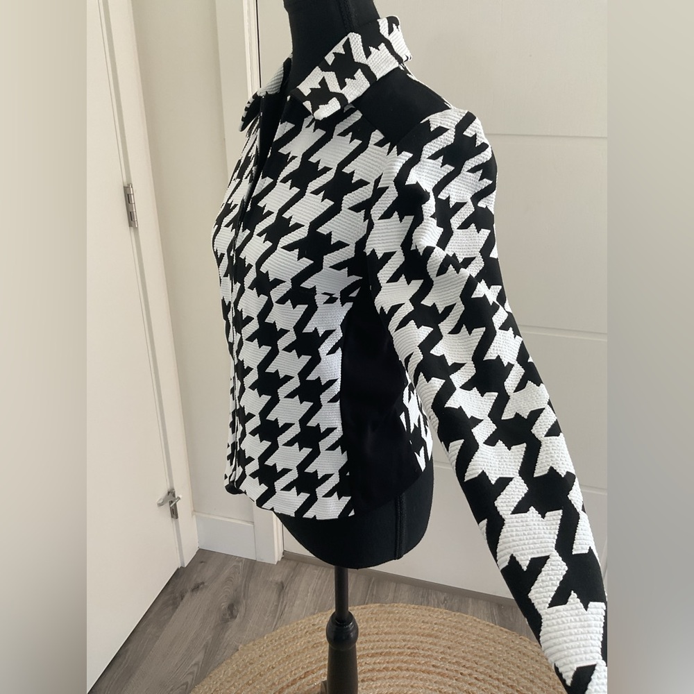 Joseph Ribkoff Veston Textured Black and White Houndstooth Jacket, - Picture 4 of 11